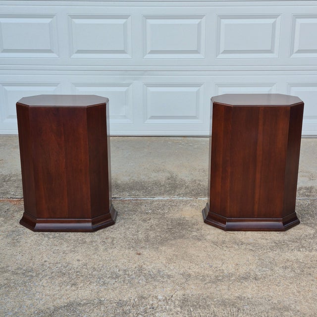 Late 20th Century Ethan Allen Art Deco Regency Mahogany Pedestals Side Tables Plant Stands, a Pair For Sale - Image 12 of 12