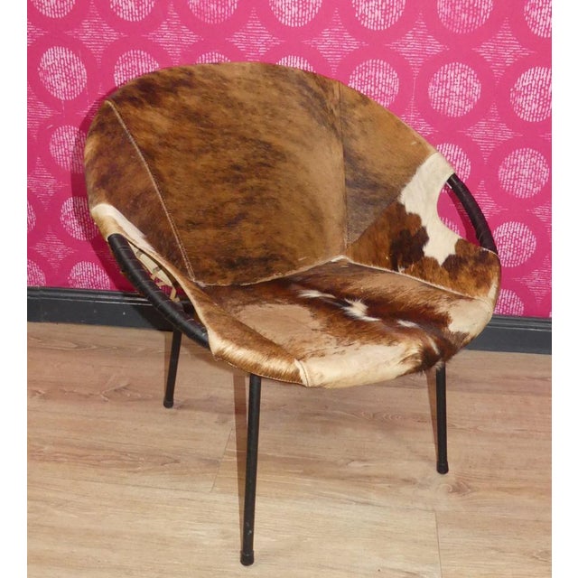 Cowhide Balloon Chair attributed to Hans Olsen for Lusch & Co., 1960s For Sale - Image 5 of 10