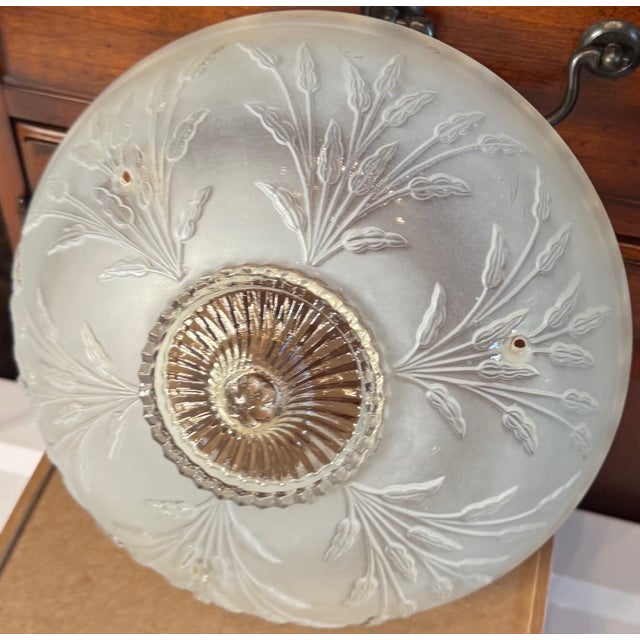 Mid 20th Century Vintage Frosted Glass Flush Mount Ceiling Light Shade With Prismatic Center – Etched Botanical Motif, 10” For Sale - Image 5 of 14