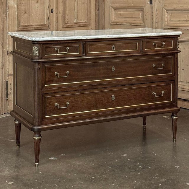 French Directoire Neoclassical Carrara Marble Top Commode For Sale - Image 4 of 18