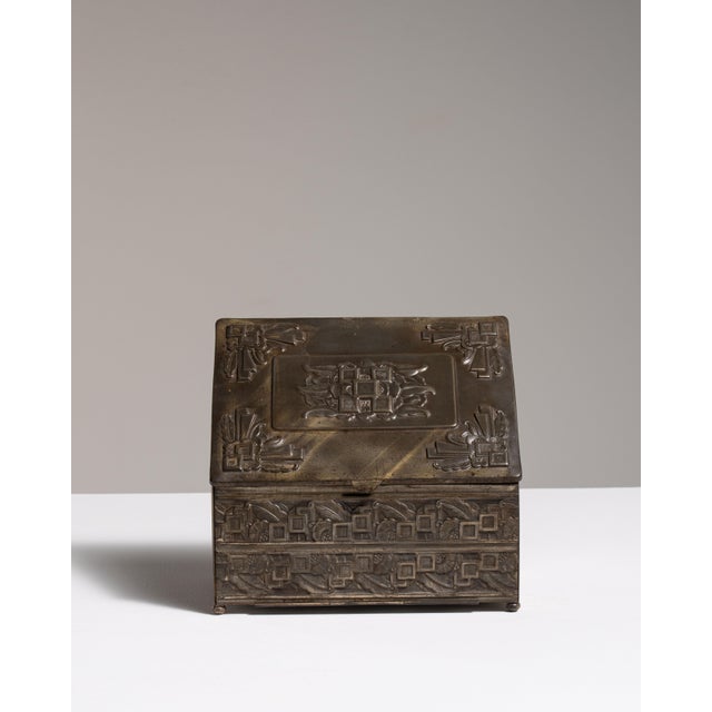 1930s France Art Deco Gray Metal Box For Sale - Image 12 of 18