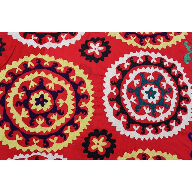 Vintage Hand Embroidered Suzani Wall Hanging, 1920s For Sale - Image 11 of 18