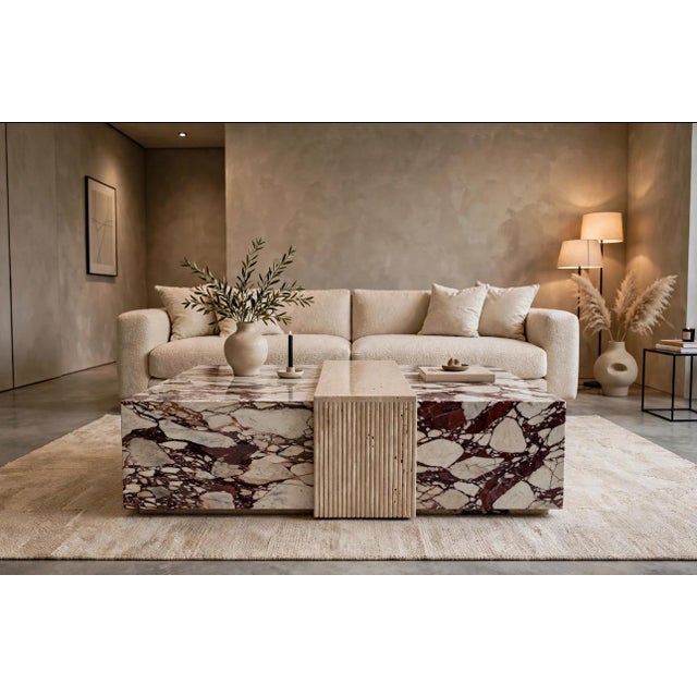 Calacatta Viola Marble and roman travertine Coffee Table – 100x100x35 cm This exclusive coffee table is crafted entirely...