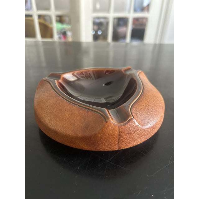 1950s Ceramic and Leather Ashtray by Longchamp, 1950s For Sale - Image 5 of 10
