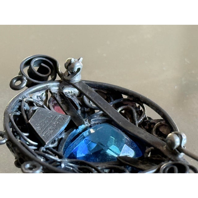 1940s 1940s Hobé Sterling Silver Floral Brooch With Pâte De Verre and Rhinestone Accents For Sale - Image 5 of 9