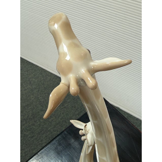 Miquel Requena Giraffe and Calf Porcelain Figurine, Signed For Sale In San Francisco - Image 6 of 12