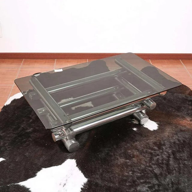 -Present a small flaw in the lower edge of the glass (see photo), thickness of 2 mm defect -often 0.8 cm height: 33 width:...