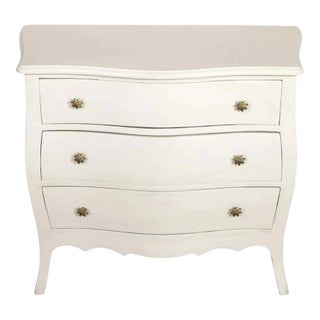 A Pair of White Painted Bedside Chests For Sale