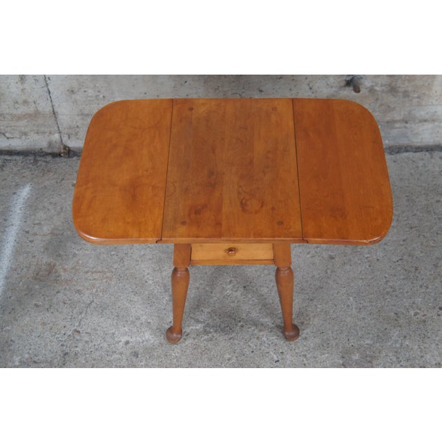 Mid 20th Century Diminutive Mid Century Whitney Early American Style Maple Drop Leaf Side Table For Sale - Image 6 of 12