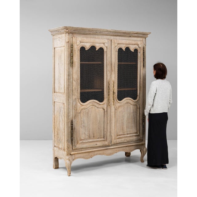 19th Century French Louis XIV Oak Cabinet For Sale - Image 10 of 12