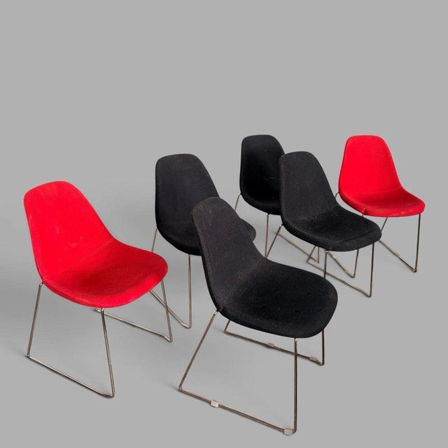 Mid-Century Stackable Egg Dining Chairs, Set of 6 For Sale - Image 3 of 7