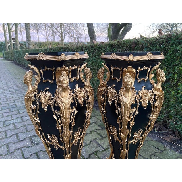 Black 1990 Italian Baroque Black Gold Resin Pedestals 2pc-Pair For Sale - Image 8 of 18