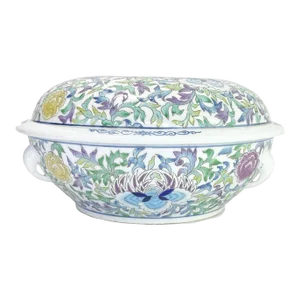 1980s Macau Chinese Lidded Colorful Hand-Painted Porcelain Serving Bowl