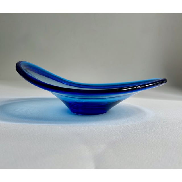 Mid-Century Modern Vintage Blue Selandia Bowl Attributed to Per Lütken for Holmegaard For Sale - Image 3 of 16