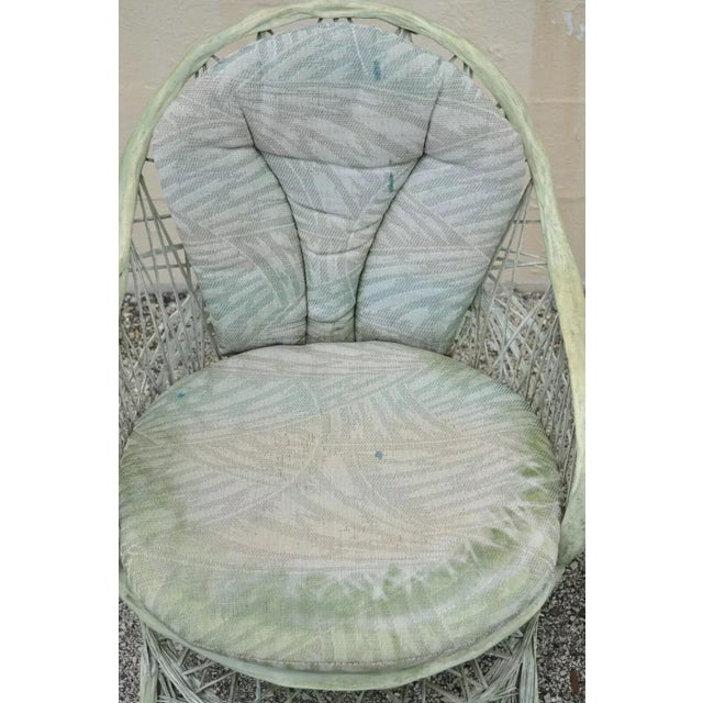 Mid 20th Century Russell Woodard Woven Spun Fiberglass Swivel Rolling Club Lounge Chairs & Ottoman For Sale - Image 9 of 12