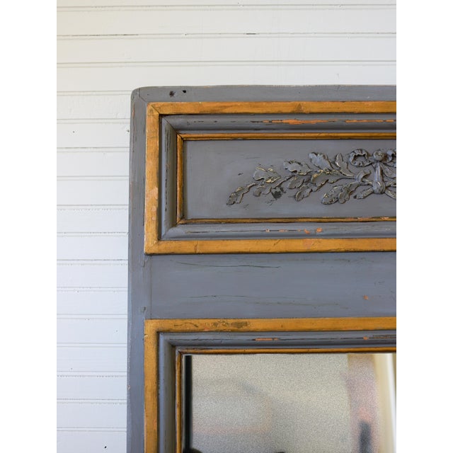 Antique Trumeau Style Gray Painted Wall Mirror With Gold Leaf For Sale - Image 6 of 12