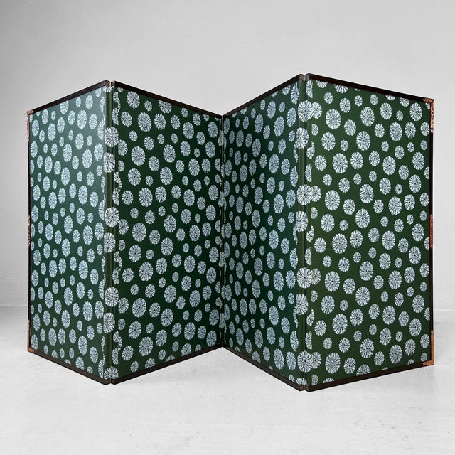 Small Japanese Byōbu Folding Screen in Gold Color, 1970s For Sale - Image 9 of 12