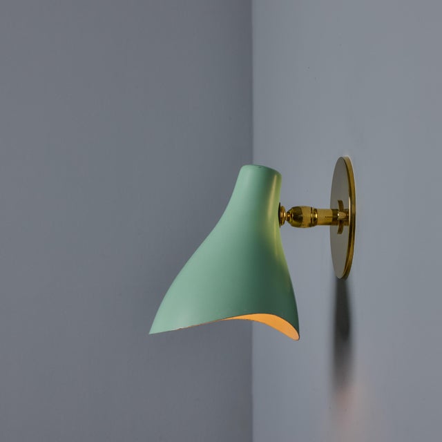 Metal 1950s Gino Sarfatti Model #10 Sconce for Arteluce in Green For Sale - Image 7 of 15