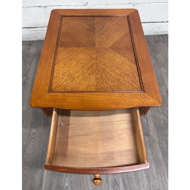 Broyhill Broyhill Single Drawer Wood End Table For Sale - Image 4 of 8