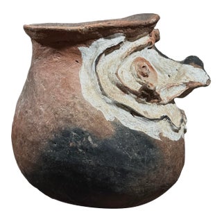 Antique Anthropomorphic Folk Art Chambri Wood-Fired Polychrome Earthenware Damarau Vessel For Sale