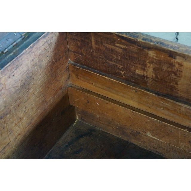 Primitive Antique Early American Painted Oak Blanket Trunk Chest Coffee Table For Sale - Image 13 of 18