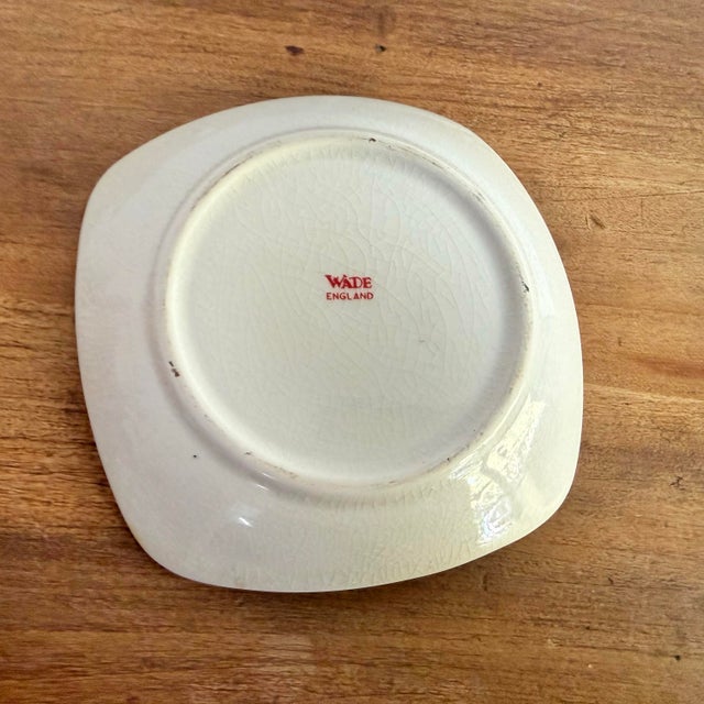 Midcentury Wade of England London Crest Catchall or Ashtray For Sale - Image 4 of 5