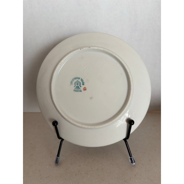 Antique Royal Rudolstadt Prussia Hand-Painted Apple Cabinet Plate With Blush Ground and Gilt Rim For Sale - Image 4 of 5