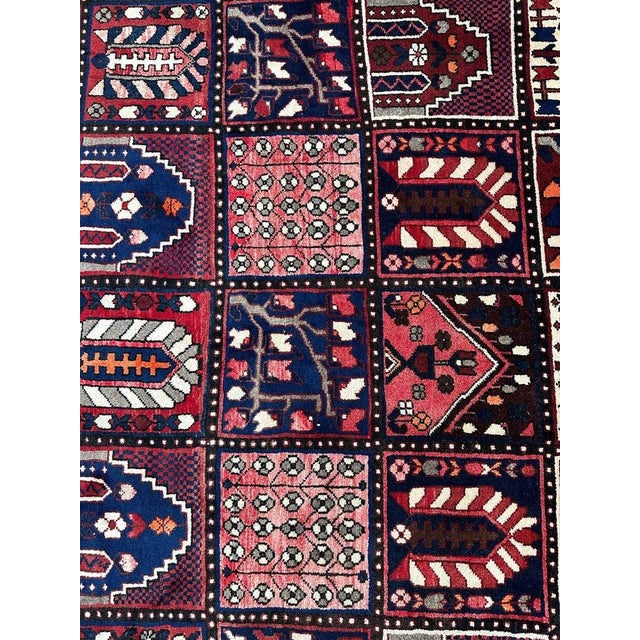 7x10 Old Persian Bakhtiari Area Rug - 502207 For Sale - Image 12 of 12