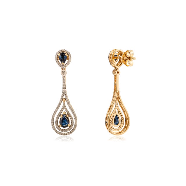 Exquisite 1.15Ct Sapphire & Diamond Long Teardrop Dangle Earrings in 18k Gold- A Pair For Sale - Image 4 of 12