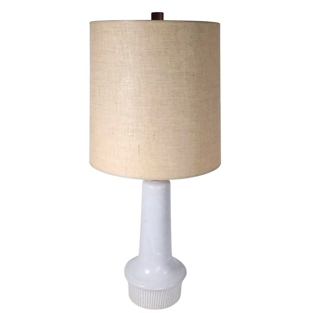 Mid Century Ceramic Table Lamp by Martz With Original Shade C 1950's For Sale - Image 9 of 15