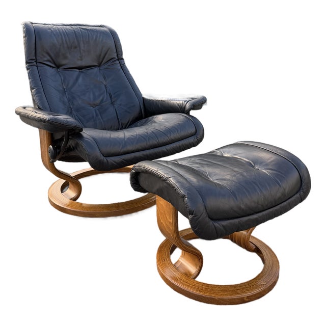 1990s Black Leather Ekornes Stressless Chair and Ottoman For Sale