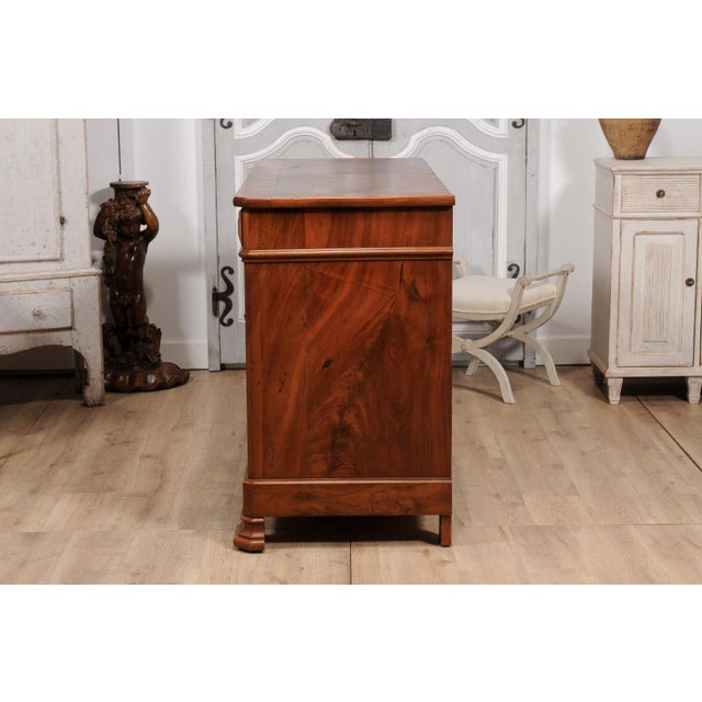 Italian Italian 19th Century Walnut Buffet with Carved Diamond and Floral Motifs For Sale - Image 3 of 12