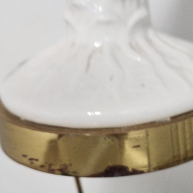 Mid-Century Palm Beach Regency White Porcelain Palm Tree Table Lamp For Sale - Image 9 of 17