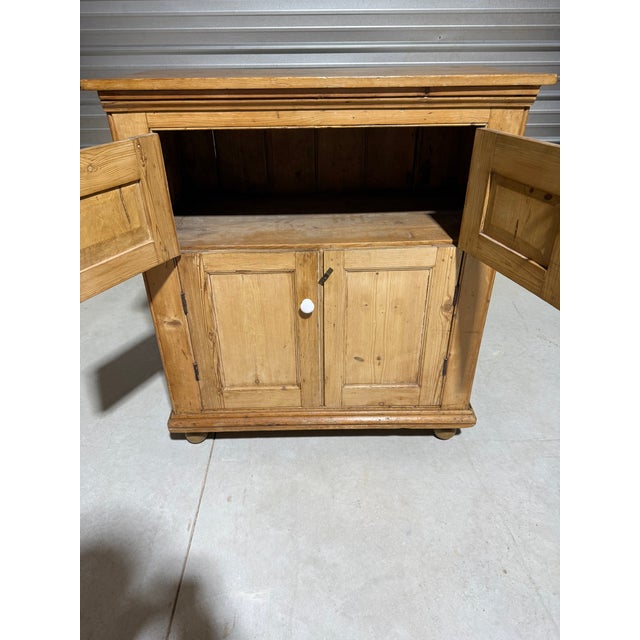 Antique Pine Cupboard With Porcelain Knobs From England For Sale - Image 15 of 18