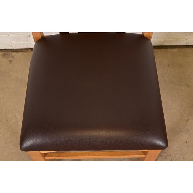 Wood Charles Rennie Mackintosh Style Arts & Crafts Inlaid Oak High Back Side Chairs or Dining Chairs, Pair For Sale - Image 7 of 12