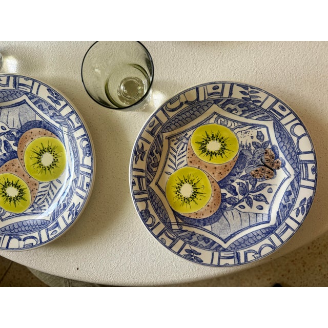 Bright Green 1970s Faience De Gien Oiseau Bleu - 2 Kiwi 1 Fig Set - 3 pcs For Sale - Image 8 of 9