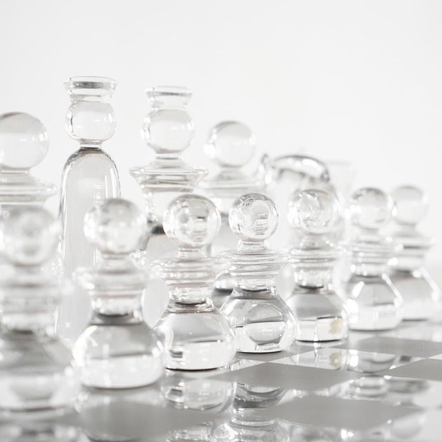 Murano Glass Chess Set by Gino Cenedese, 1960s, Set of 33 For Sale - Image 15 of 18