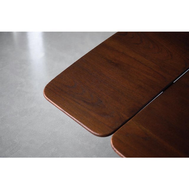 Brown Mid-Century Danish Modern Model FD 15/54 Coffee Table in Teak by Hvidt & Mølgaard-Nielsen for France & Daverkosen, 1950s For Sale - Image 8 of 16