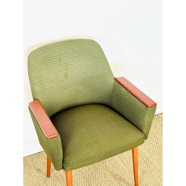 Vintage Chair in Green Upholstery, 1960 For Sale - Image 9 of 12