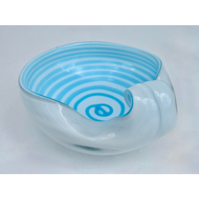 C.1960's Italian Hand-Blown Alfredo Barbini "Infinity," Swirl Triple Cased Murano Catchall Bowl For Sale - Image 9 of 18