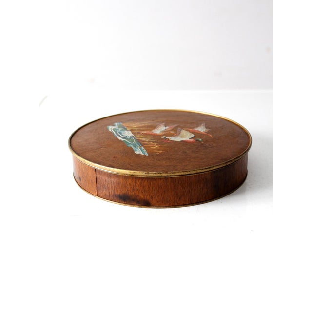 Vintage 70s Hand Painted Ducks Venee Tin For Sale - Image 4 of 12