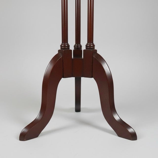 1960s Vintage Hammary Mahogany Cloverleaf Side Table - Mid-Century Tooled Leather Pedestal Accent Table - Plant No. 2 Lenoir Nc For Sale - Image 5 of 11