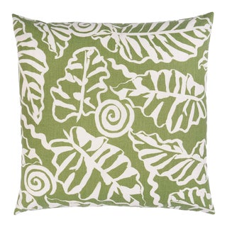 Schumacher Del Mar I/O Pillow In Verde For Sale