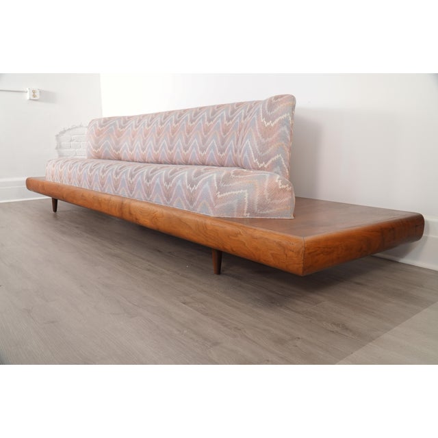 Adrian Pearsall 1960s Attributed to Adrian Pearsall for Craft Associates Model 2006-S Platform Sofa For Sale - Image 4 of 9