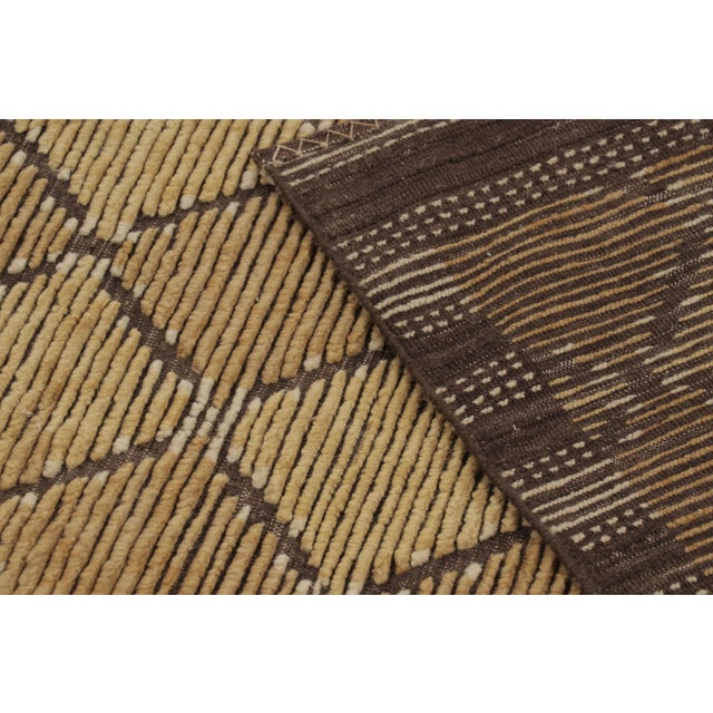 Beige Rug & Kilim’s Scandinavian Inspired Rug, Brown With Gold Geometric Patterns For Sale - Image 8 of 8
