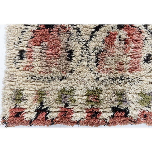 1940s Scandinavian Vintage Beige Carpet Rya Pile Rug By Laila Karttunen For Sale - Image 5 of 8