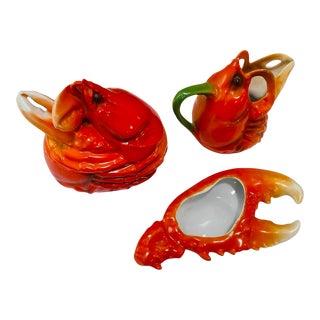 Early 20th Century Royal Bayreuth Lobster Sugar, Cream and Spoon Ceramic Dish Set- 3 Pieces For Sale