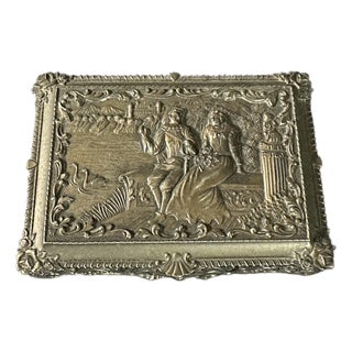 Vintage Mid 20th Century Romantic Jewelry/Trinket Box For Sale