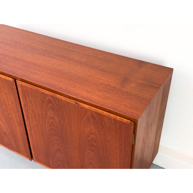 Danish Sideboard in Teak from Omann Jun, 1960s For Sale - Image 9 of 17