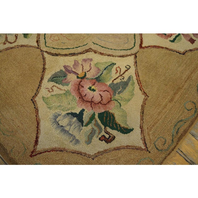 1960s 1960s Tan Camel Floral Folk Art Vintage American Hooked Rug 5'3" X 6'7" Handknotted Wool Carpet For Sale - Image 5 of 6